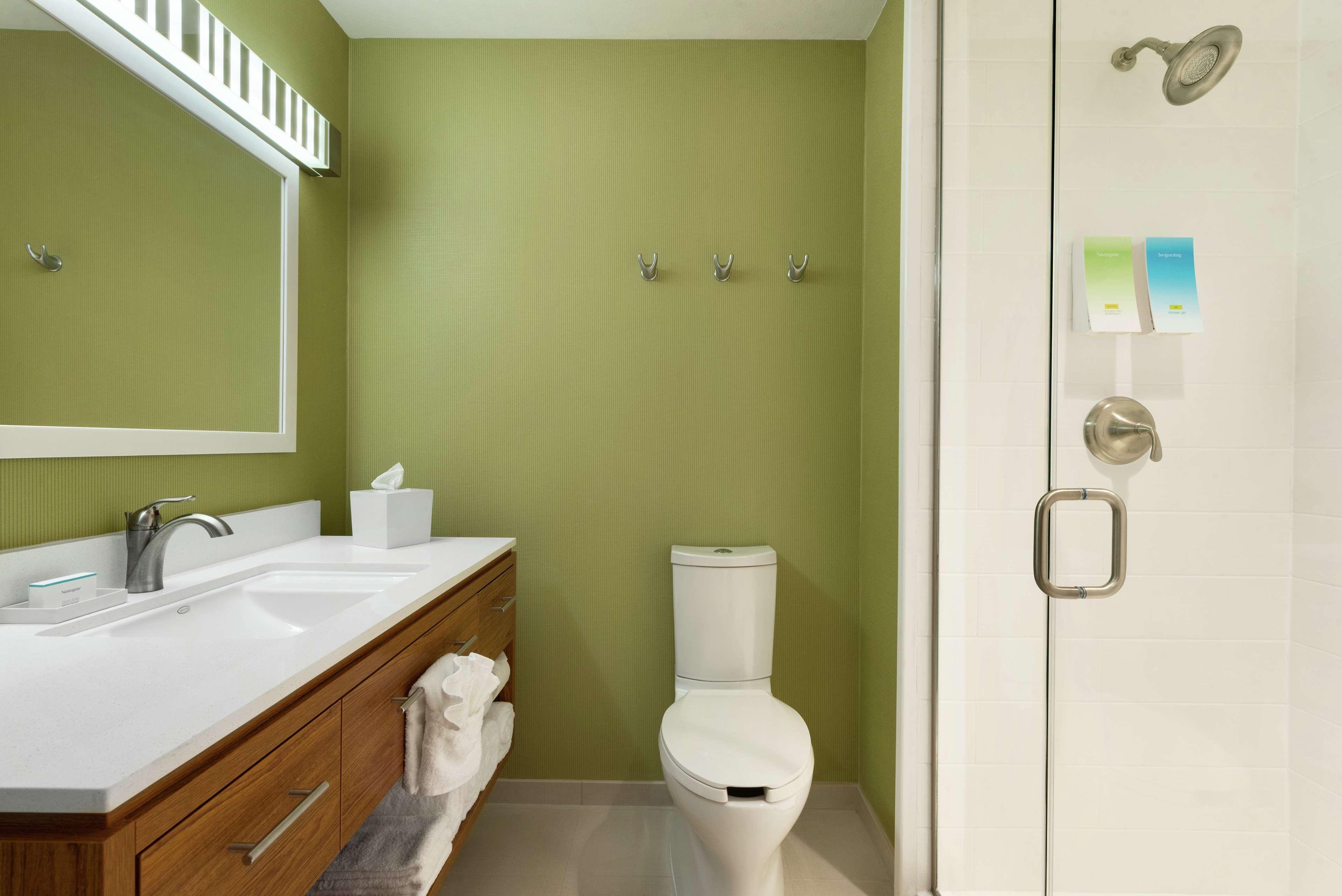 Home2 Suites By Hilton Alexandria Buitenkant foto